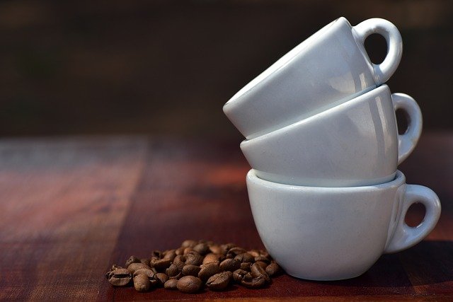 Kawa rzemieślnicza, a marketowa — jaka jest różnica?